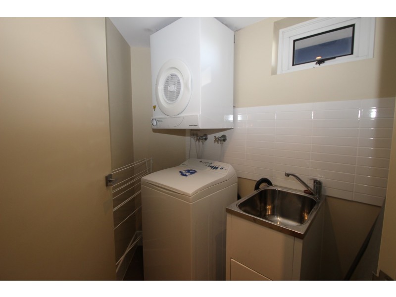 Unit 210/569 Charlton Esplanade, Urangan QLD 4655