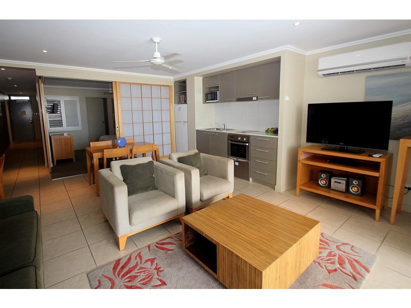 Unit 210/569 Charlton Esplanade, Urangan QLD 4655