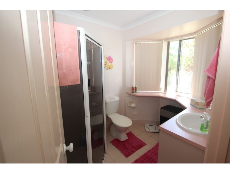 74 Ladbroke Crescent, Urangan QLD 4655