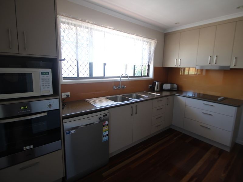 319 Boat Harbour Drive, Scarness QLD 4655