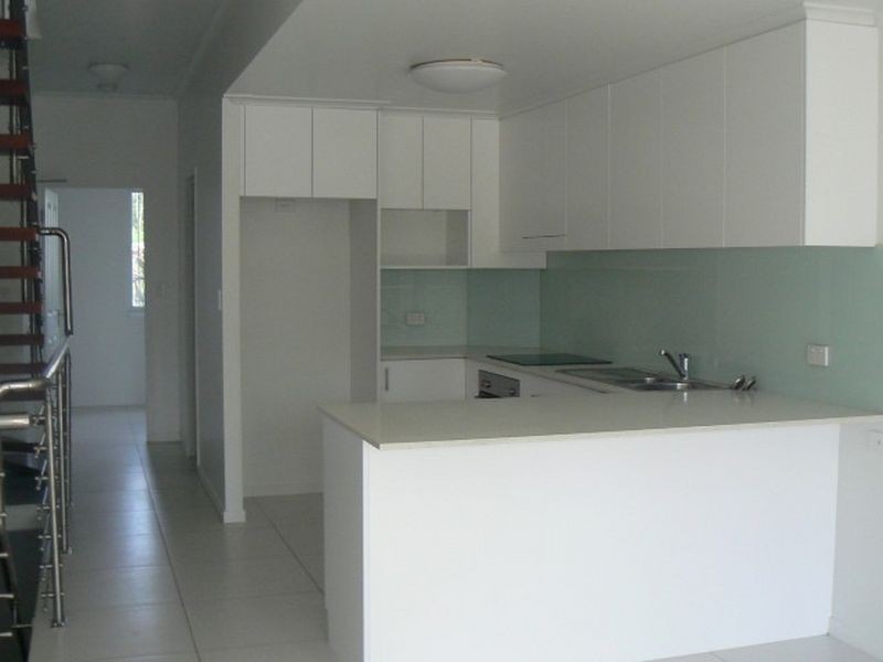 4/13-19 Hythe Street, Pialba QLD 4655