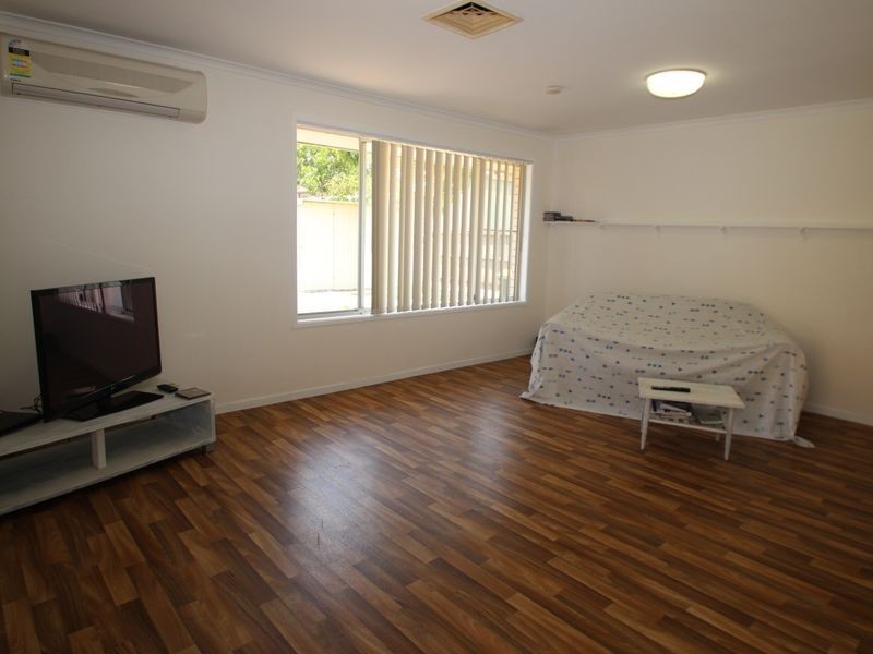 36 Drummond St, Urangan QLD 4655