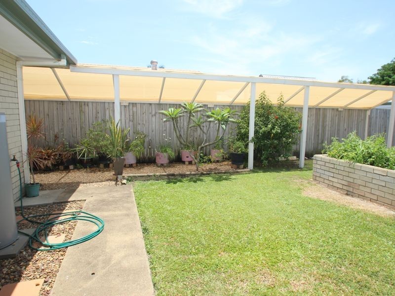 36 Drummond St, Urangan QLD 4655