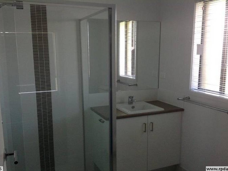 62 Bay Park Road, Wondunna QLD 4655