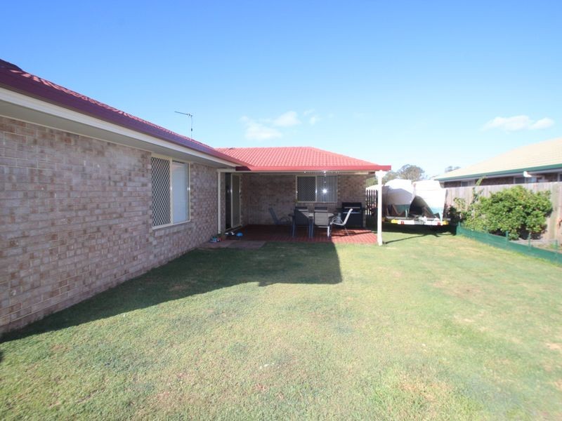 21 Moonstone Drive, Urangan QLD 4655