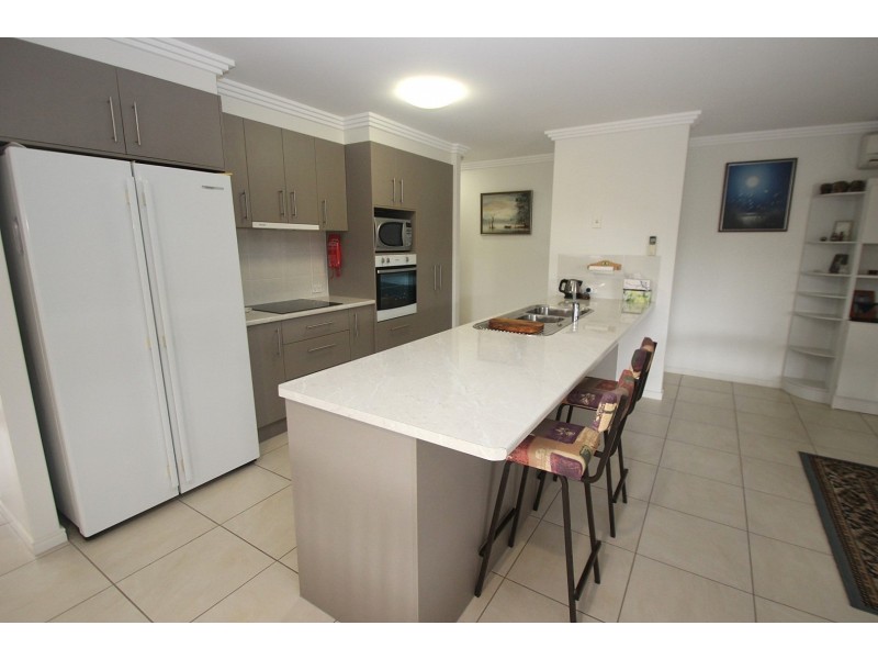 13 Lancaster Circuit, Urraween QLD 4655