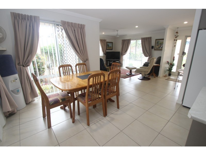 13 Lancaster Circuit, Urraween QLD 4655