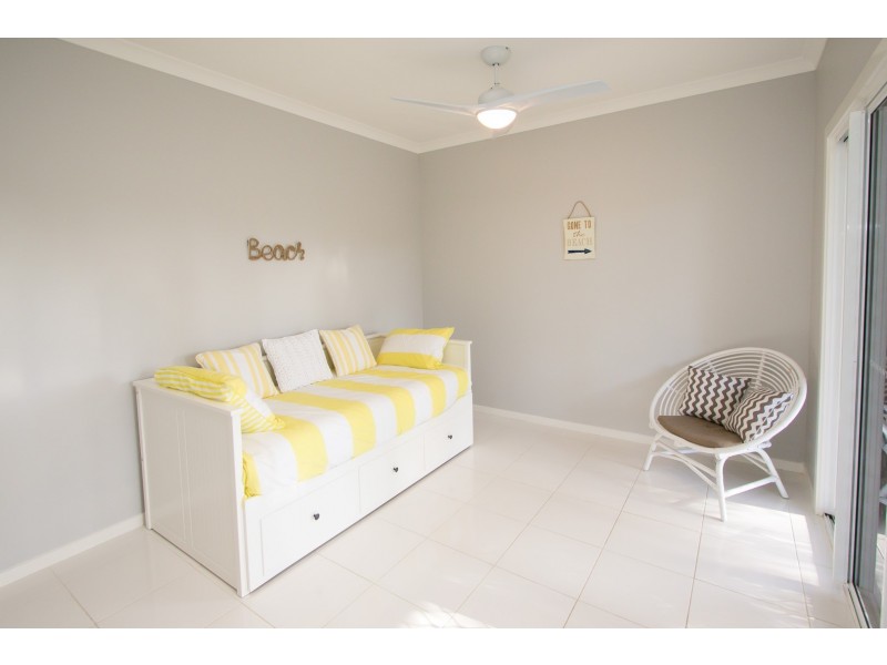 24 Sandcastles Circuit, Burrum Heads QLD 4659