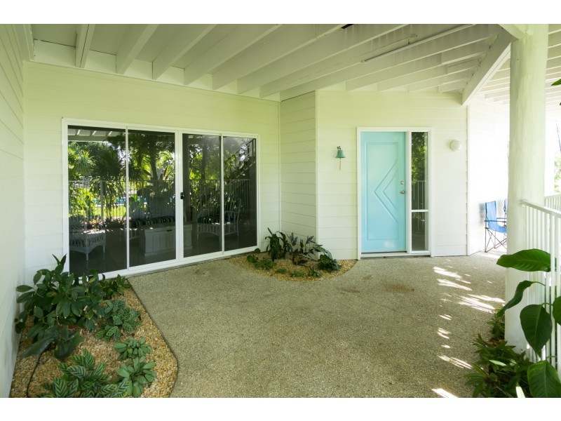 24 Sandcastles Circuit, Burrum Heads QLD 4659