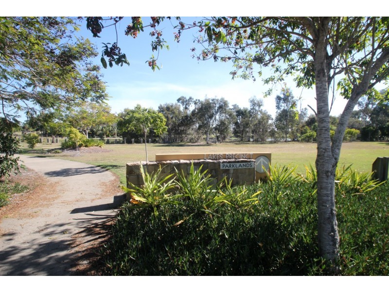 24 Sandcastles Circuit, Burrum Heads QLD 4659