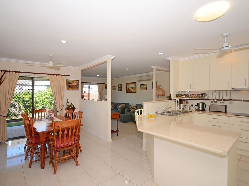 21 Lancaster Circuit, Urraween QLD 4655