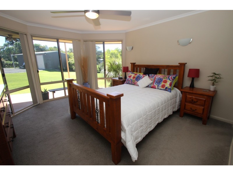 6 Hoya Court, Craignish QLD 4655