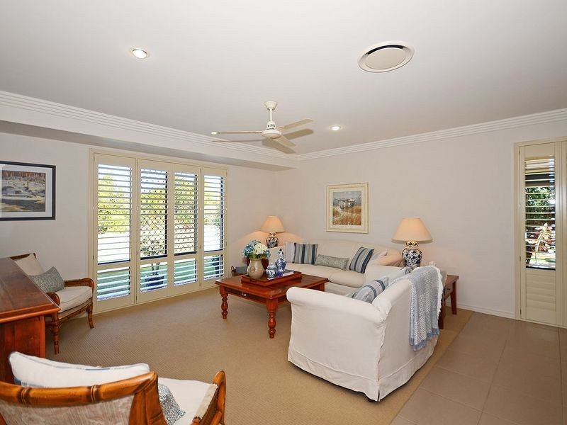8 Pembridge Circuit, Urraween QLD 4655