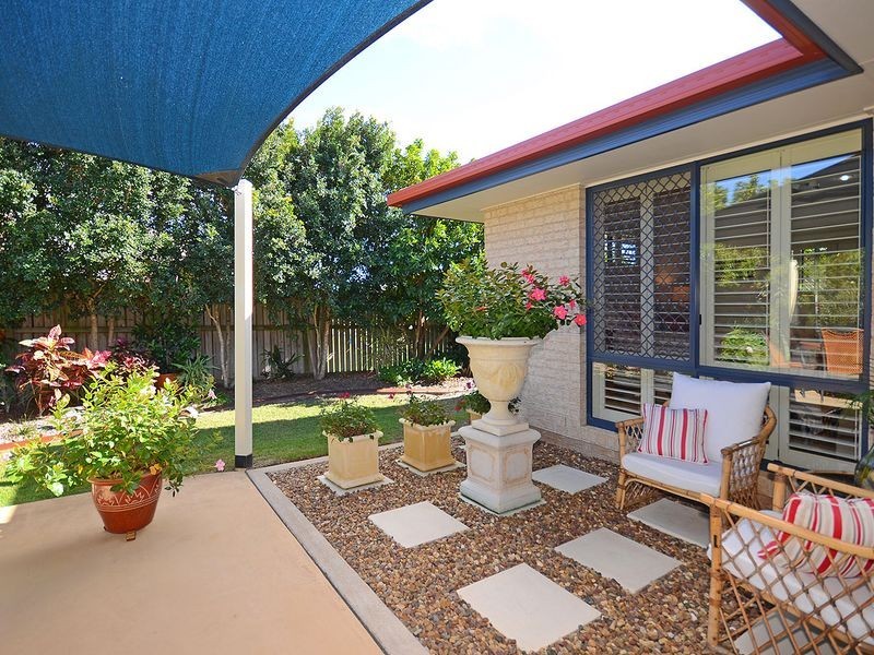 8 Pembridge Circuit, Urraween QLD 4655
