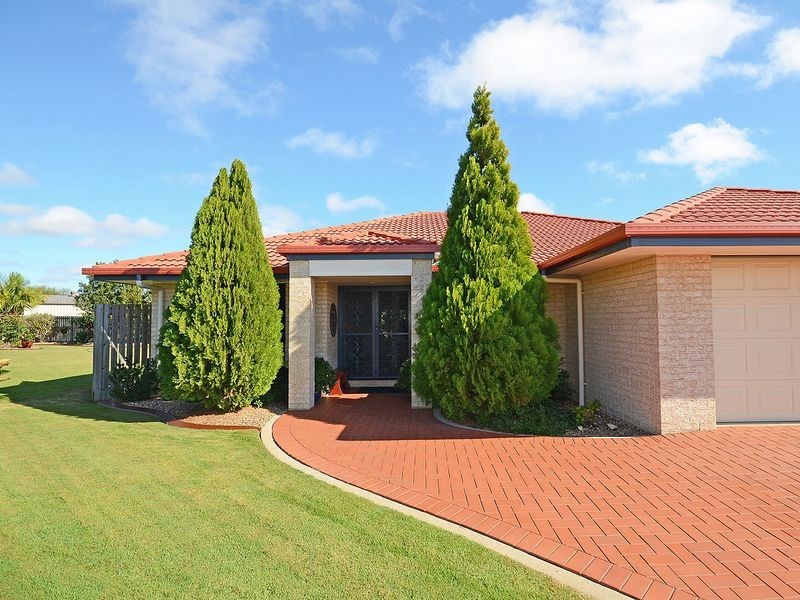 8 Pembridge Circuit, Urraween QLD 4655