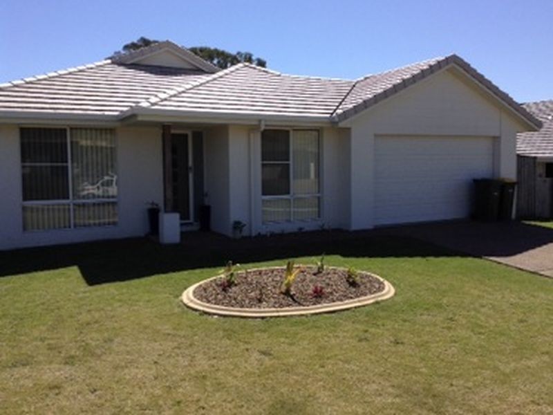 12 Parkhill Avenue, Wondunna QLD 4655