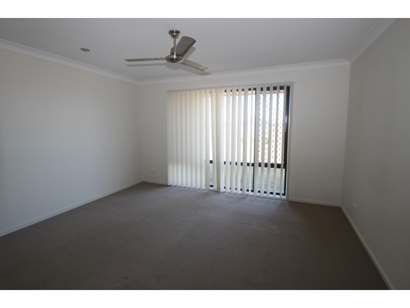 8 Parkview Street, Wondunna QLD 4655