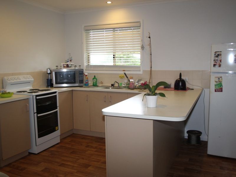 44 Drummond St, Urangan QLD 4655