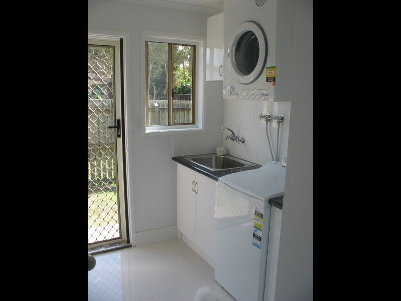 44 Drummond St, Urangan QLD 4655