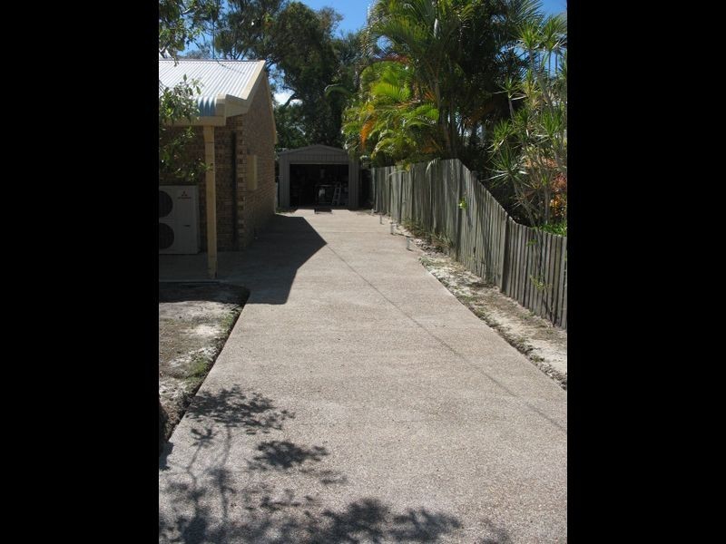 44 Drummond St, Urangan QLD 4655