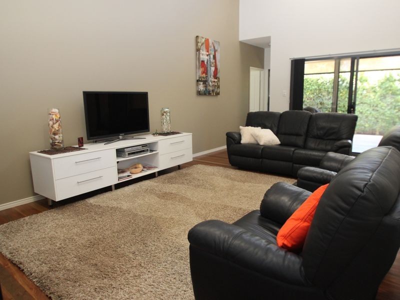 31 Long Street, Point Vernon QLD 4655