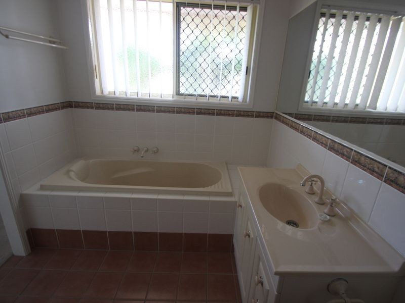 58-60 Palm Way, Dundowran QLD 4655