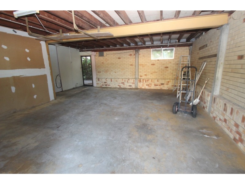 15 Richard Street, Urangan QLD 4655