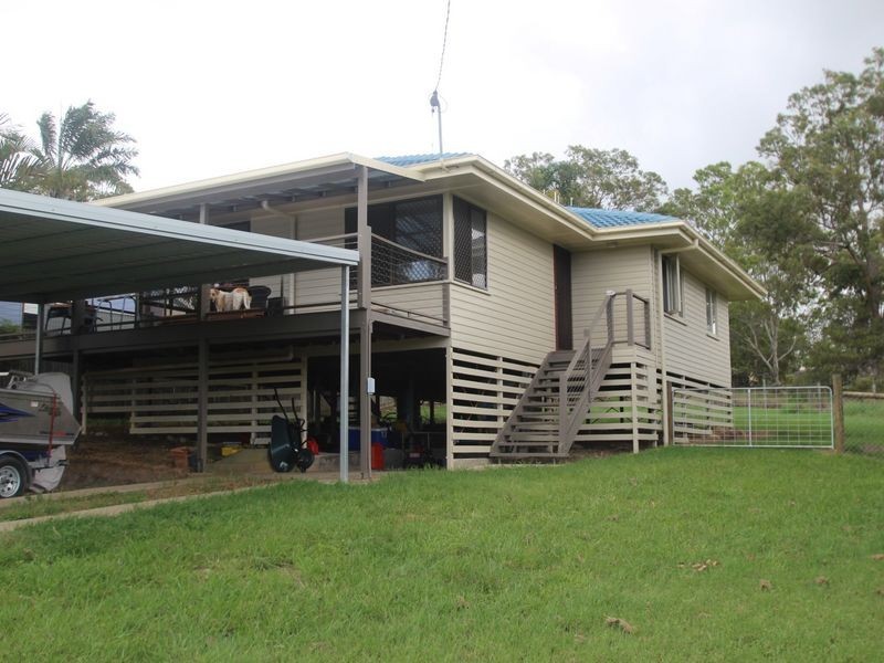 9 Island Outlook, River Heads QLD 4655