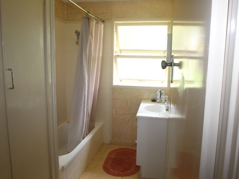 9 Island Outlook, River Heads QLD 4655