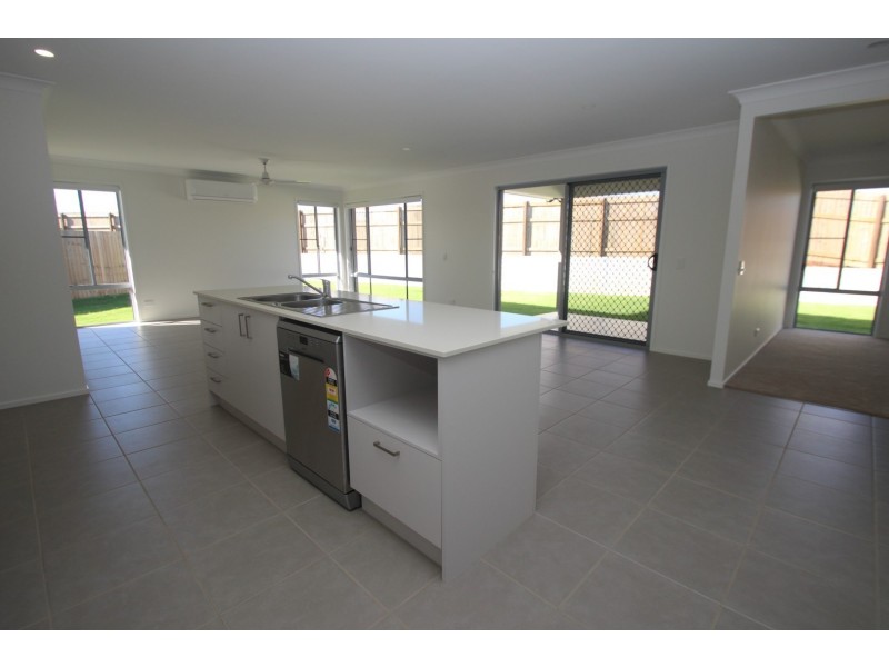 17 Wylie Way, Urraween QLD 4655