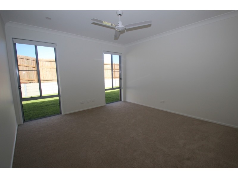 17 Wylie Way, Urraween QLD 4655