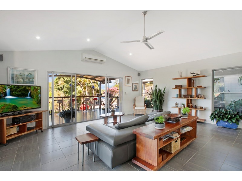 4 Agnes Court, Craignish QLD 4655