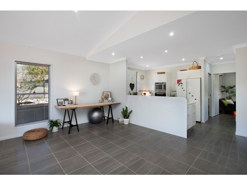 4 Agnes Court, Craignish QLD 4655