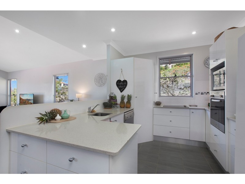 4 Agnes Court, Craignish QLD 4655