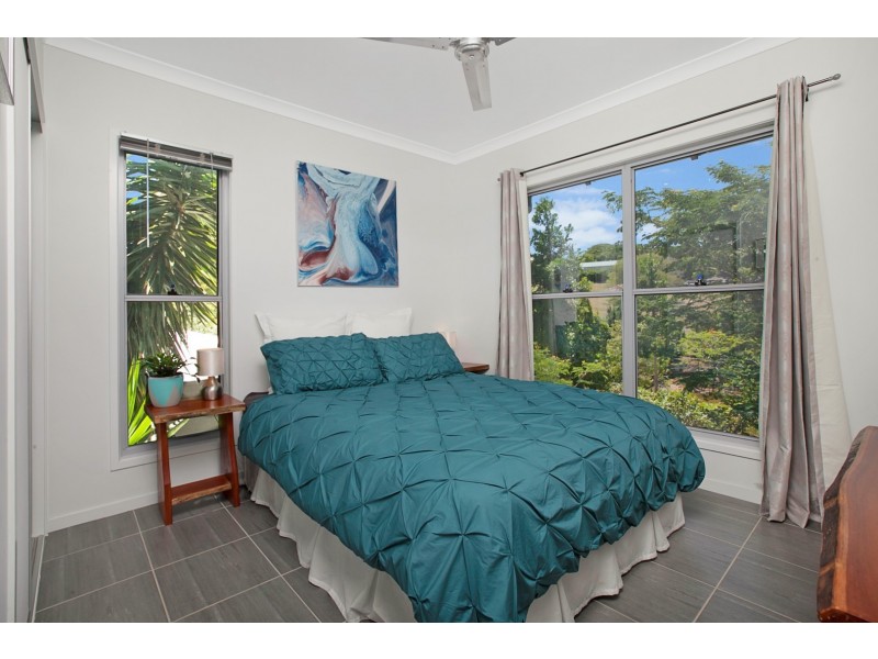4 Agnes Court, Craignish QLD 4655