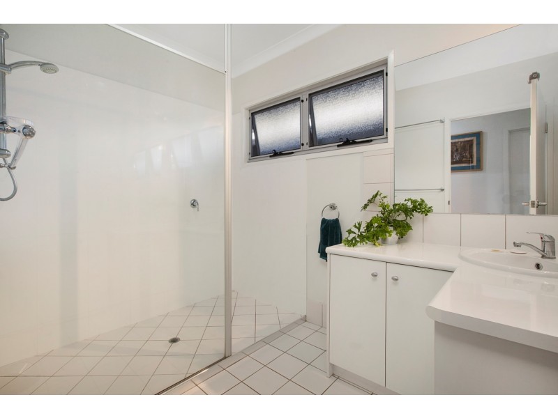 4 Agnes Court, Craignish QLD 4655