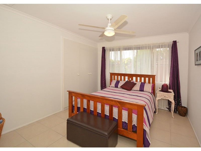 36 Hansen Street, Urangan QLD 4655