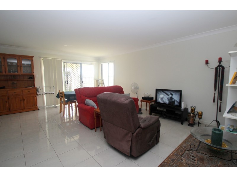 6 Parkview Street, Wondunna QLD 4655