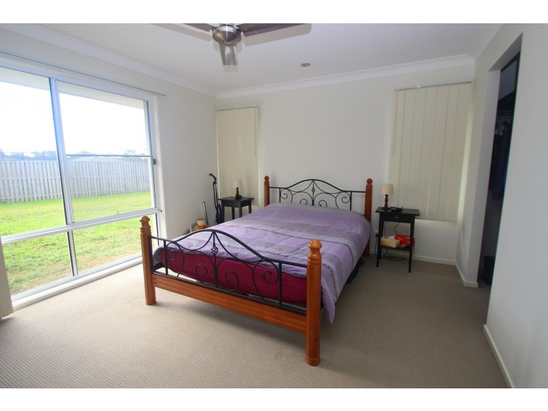 6 Parkview Street, Wondunna QLD 4655