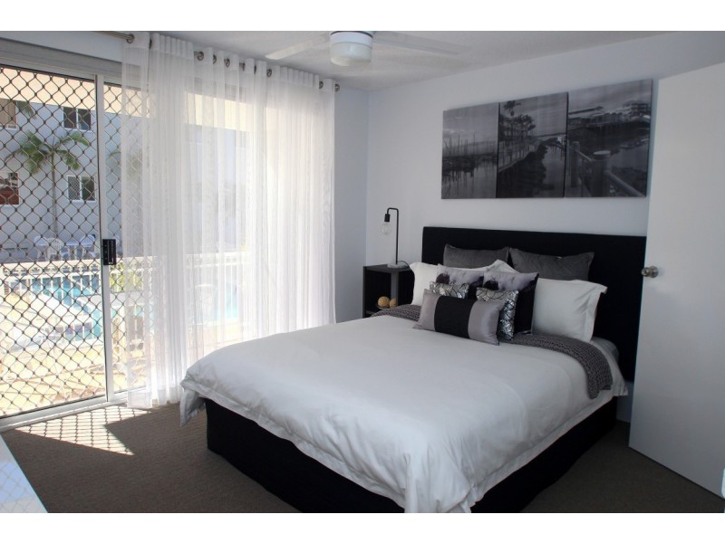 Unit 3/44 Freshwater Street, Scarness QLD 4655
