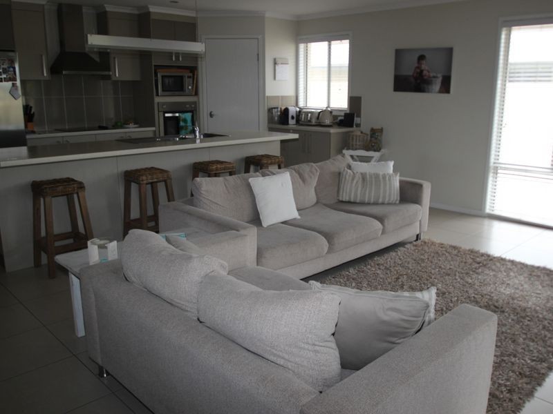 5 Honey Myrtle Close, Burrum Heads QLD 4659