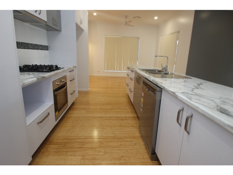 10 Bayswater Drive, Urraween QLD 4655