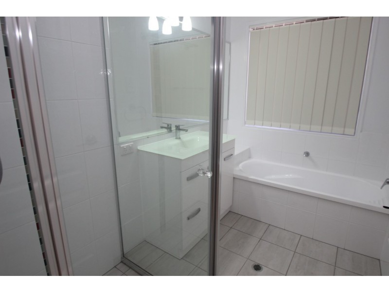 10 Bayswater Drive, Urraween QLD 4655