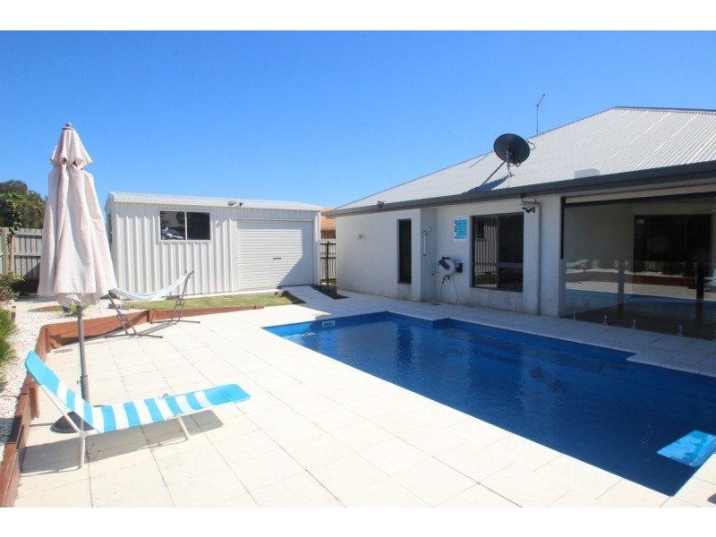 10 Bayswater Drive, Urraween QLD 4655