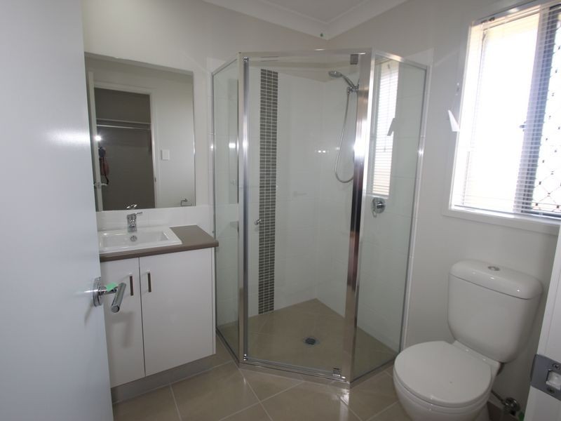 70 Bay Park Road, Wondunna QLD 4655