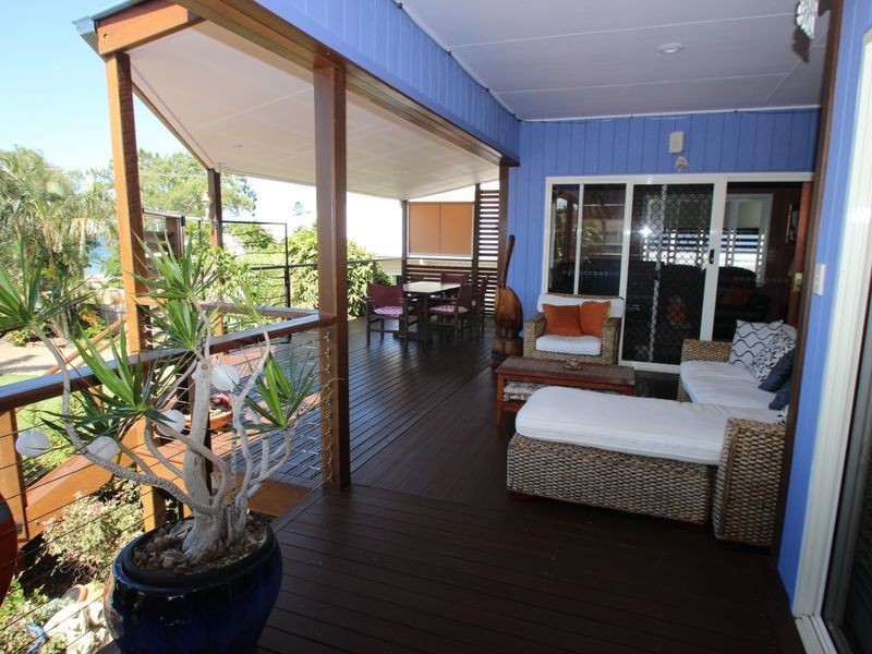 1 Flinders Street, Point Vernon QLD 4655
