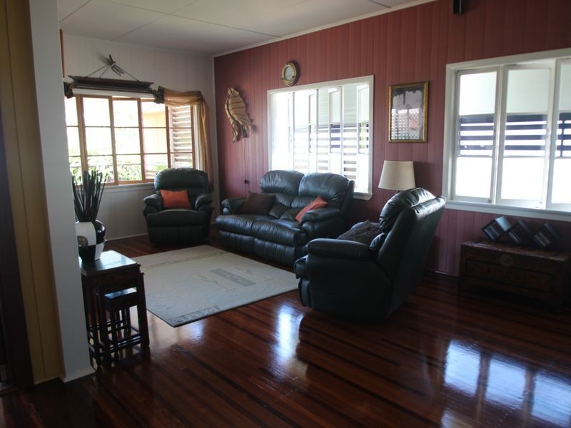 1 Flinders Street, Point Vernon QLD 4655