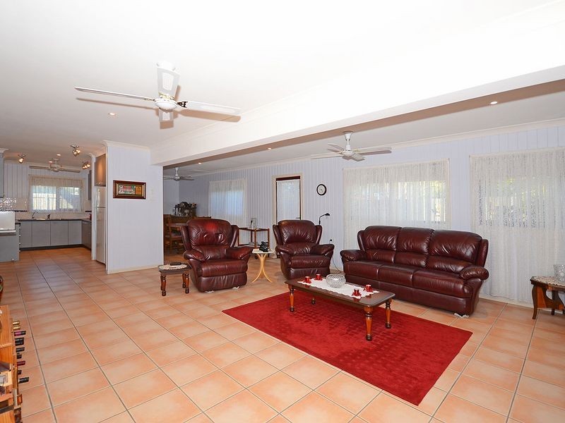 Point Vernon QLD 4655