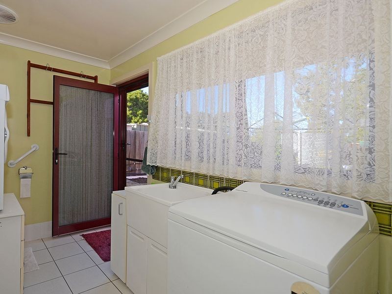 Point Vernon QLD 4655