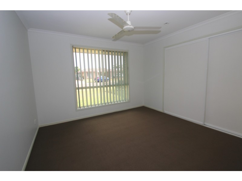 5 King Richard Court, Urangan QLD 4655